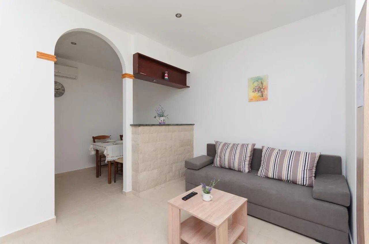 Apartments Branka Mošćenička Draga Kroatien